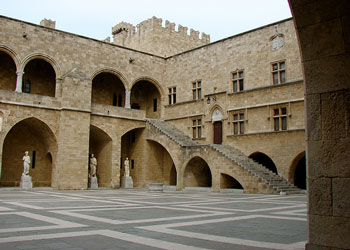 Palace of the Grand Masters, Old Town 
